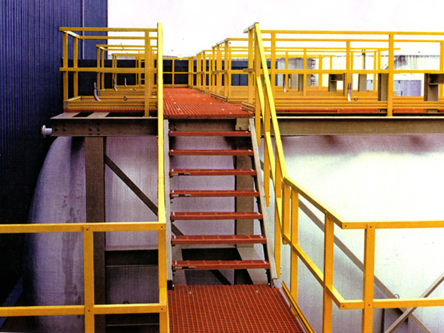  F R P Molded Grating and Pultruded Railing in Chemical Plant in Chemical Plant 